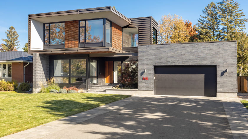 The Art of Staging: How to Sell Your Home Quickly at a High Price.