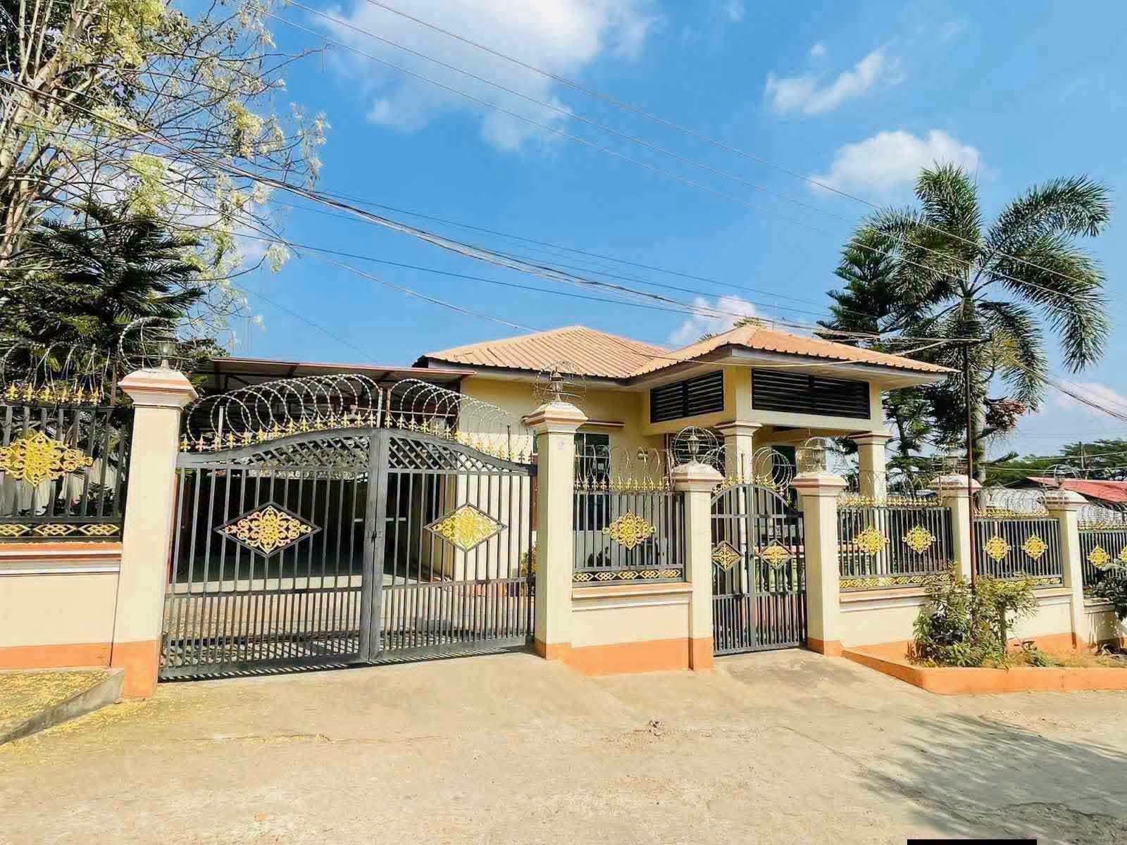 ပျဉ်းမနား၊ ပန်းခင်းမိန်းလမ်းမကြီးအနီး၊ပ…